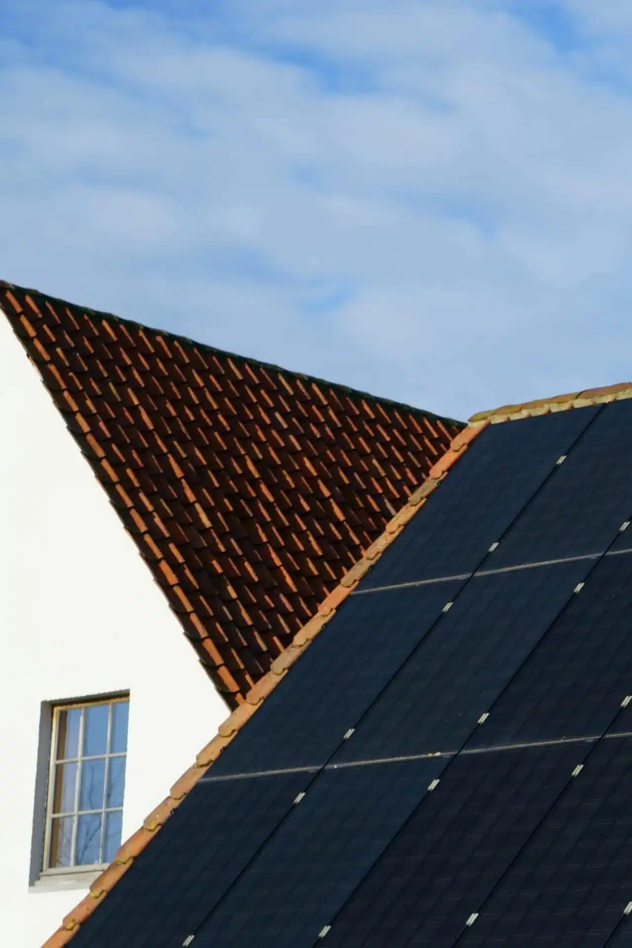 Roofing Solar panels on roof - Lindholm Exteriors
